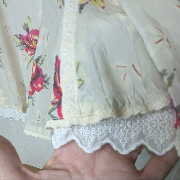 Johnny Was cream and floral short layered boho cottage core skirt size small - Picture 3 of 8